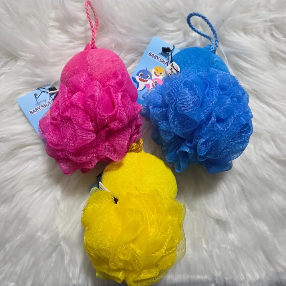 Baby Shark Bath Poof Set